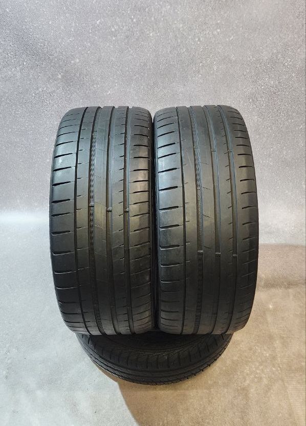 Kumho — Kumho 225/35 R19 — 225/35 R19