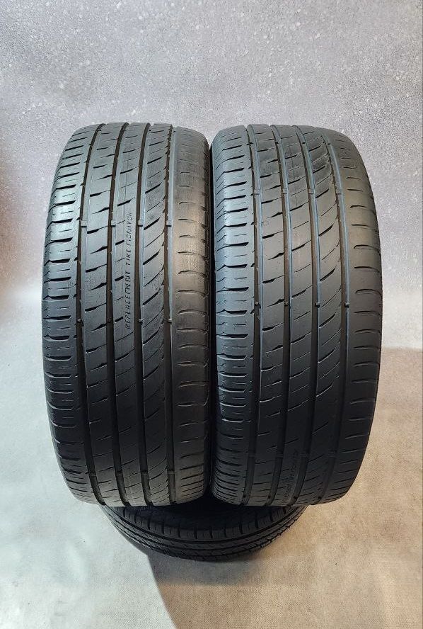 General — 235/55 R17 — 235/55 R17