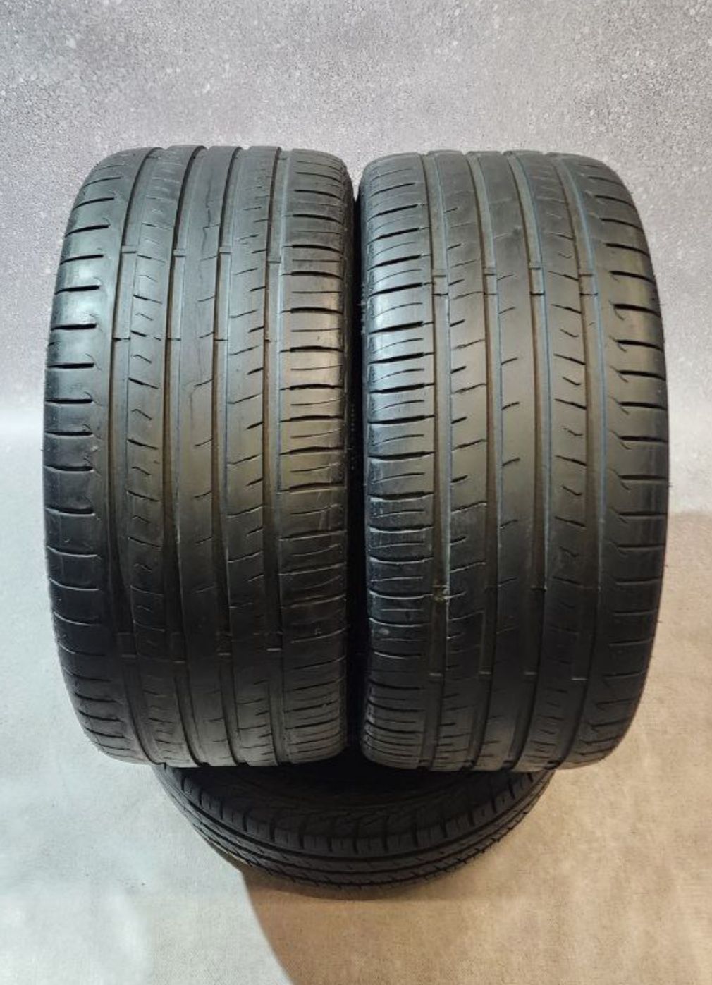 Invovic — 245/35 R18 — 245/35 R18