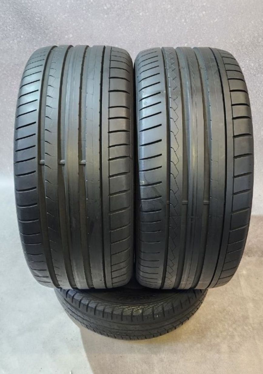 Dunlop — Dunlop 255/40 R19 — 255/40 R19