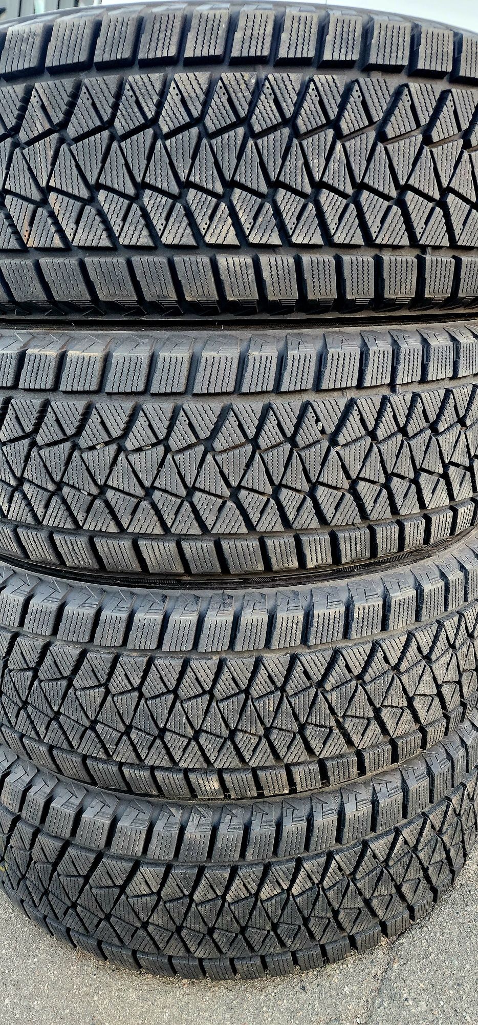 Bridgestone — Bridgestone 225/60 R17 — 225/60 R17