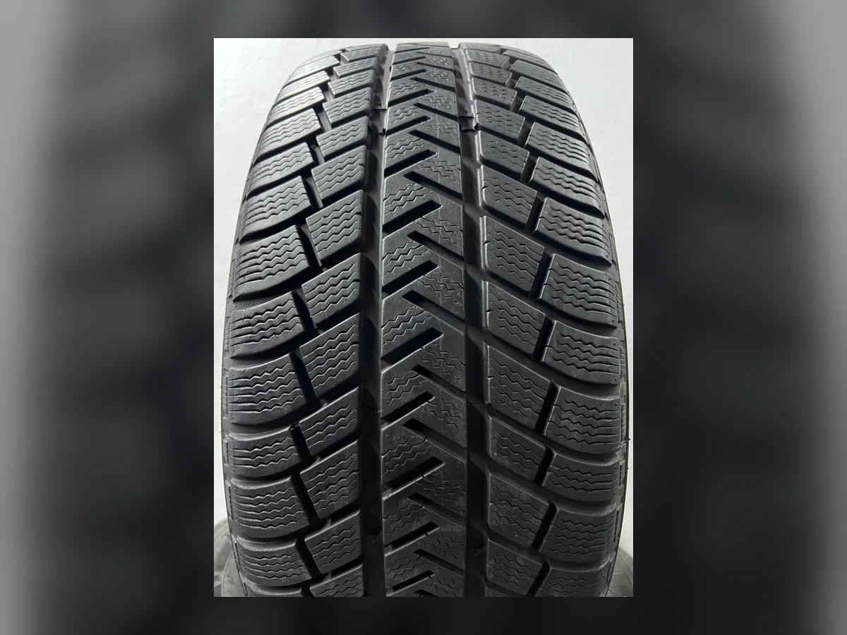 Michelin — Michelin 255/55 R18 — 255/55 R18