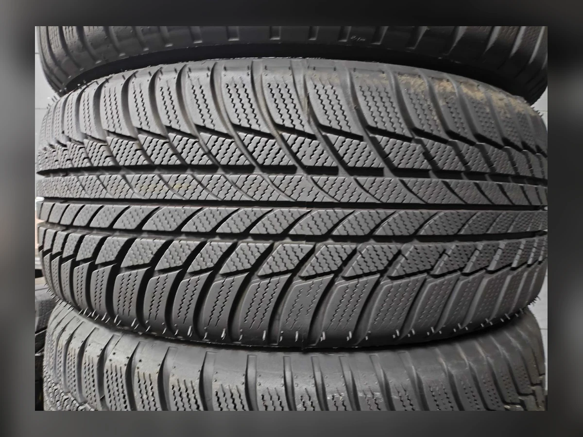 Bridgestone — Bridgestone 215/55 R17 — 215/55 R17
