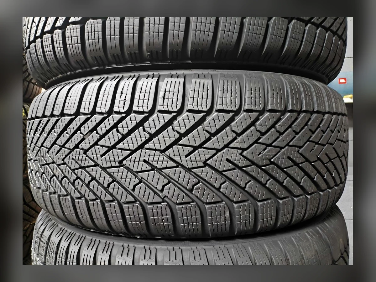 Pirelli — Pirelli 215/55 R17 — 215/55 R17