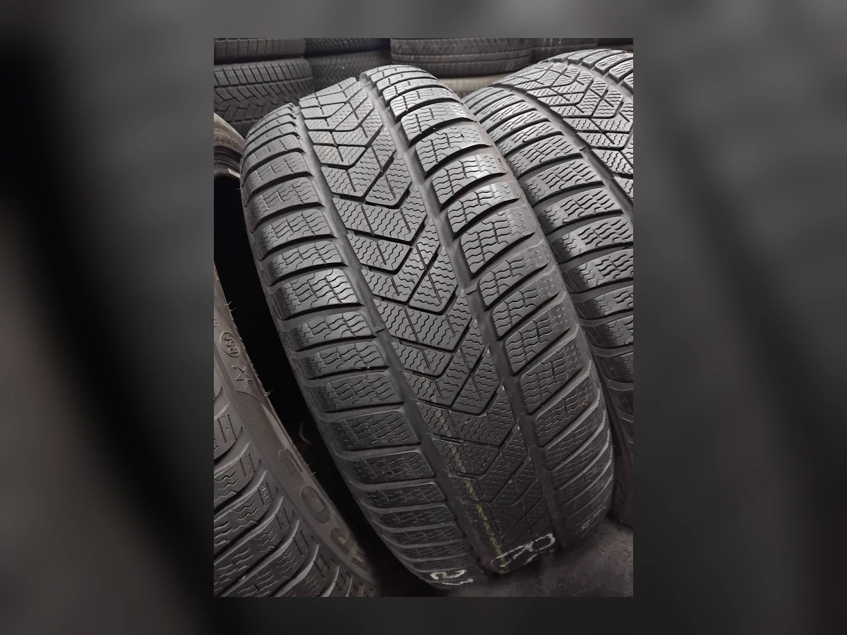 Pirelli — Pirelli 245/45 R18 — 245/45 R18