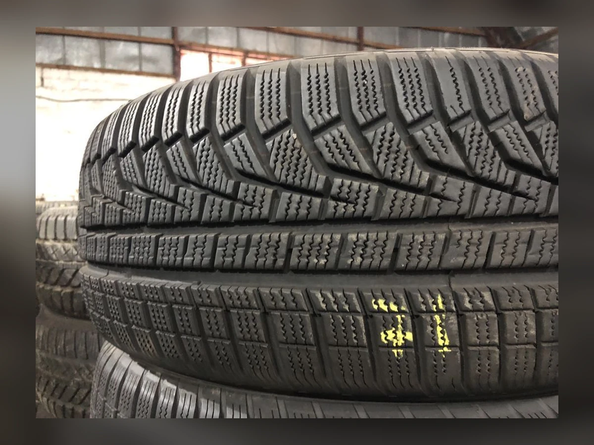 Hankook — Hankook 225/55 R17 — 225/55 R17