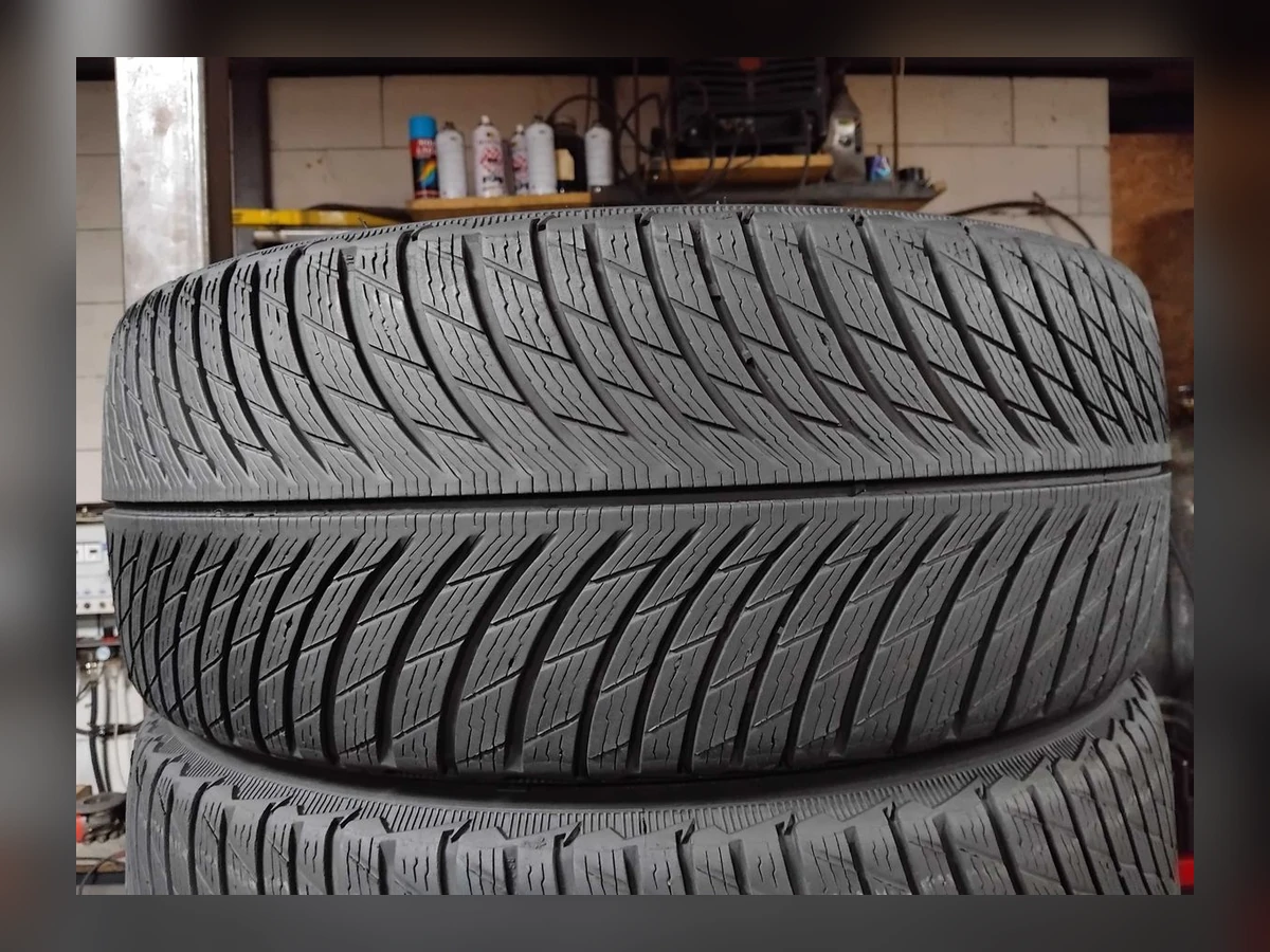 Michelin — Michelin 245/45 R19 — 245/45 R19