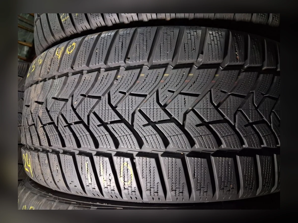 Michelin — Michelin 255/40 R20 — 255/40 R20