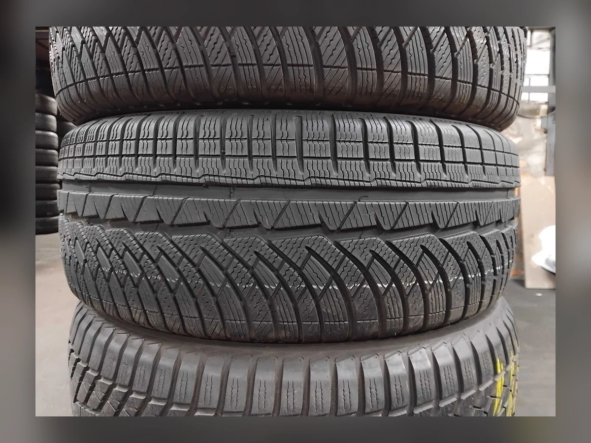 Michelin — Michelin 235/55 R18 — 235/55 R18
