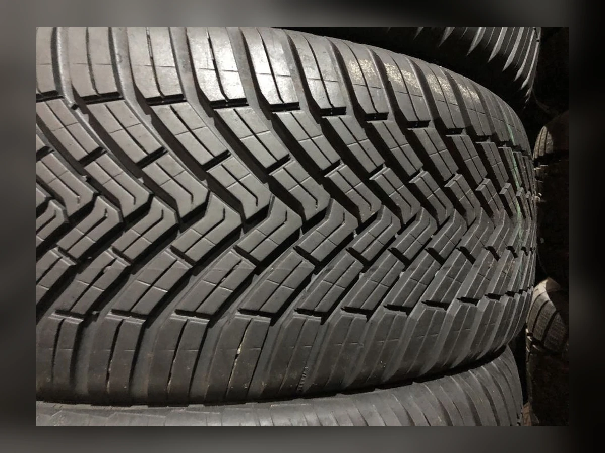 Michelin — Michelin 235/55 R18 — 235/55 R18
