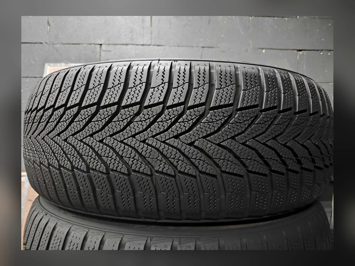 Nexen — Nexen 215/55 R17 — 215/55 R17