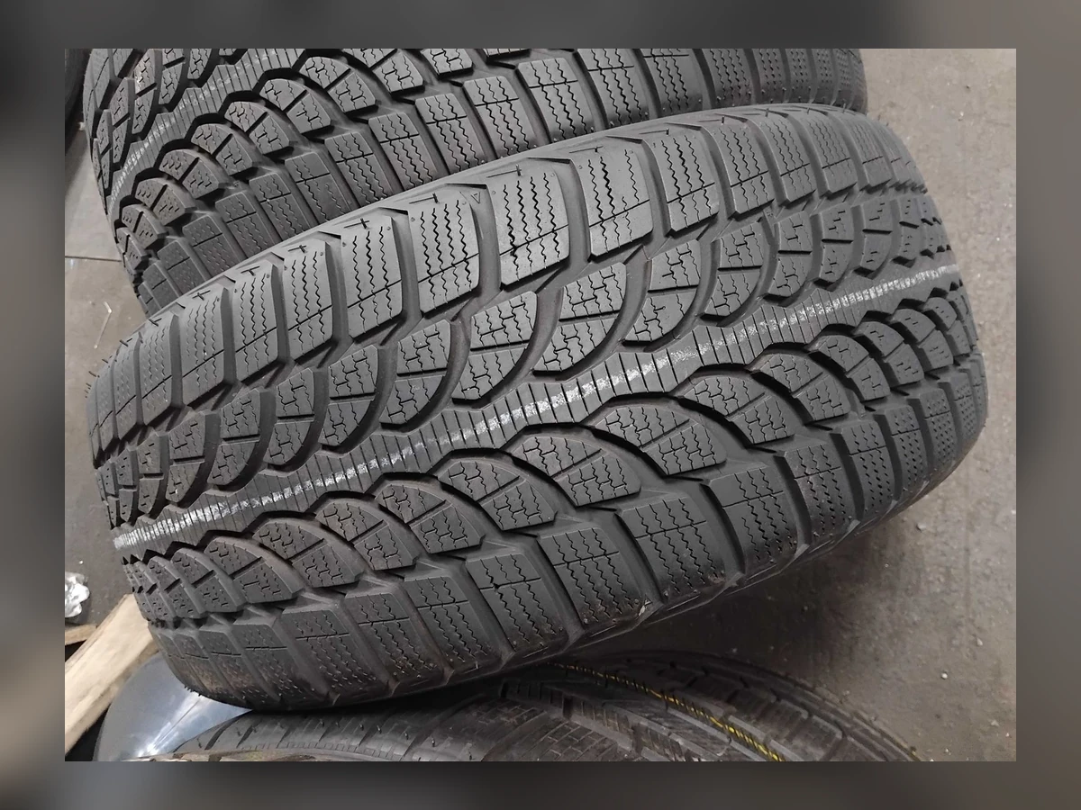 Bridgestone — Bridgestone 235/50 R18 — 235/50 R18