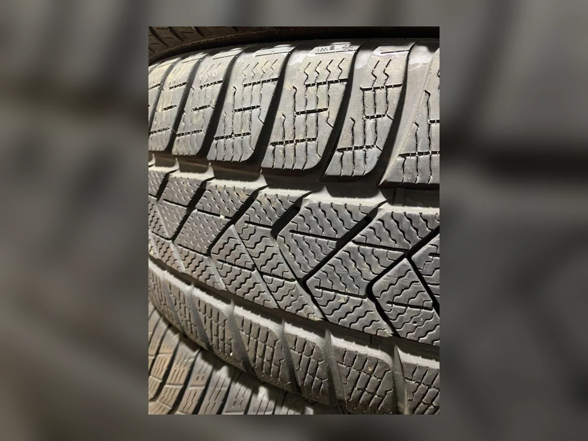 Michelin — Michelin 235/60 R18 — 235/60 R18