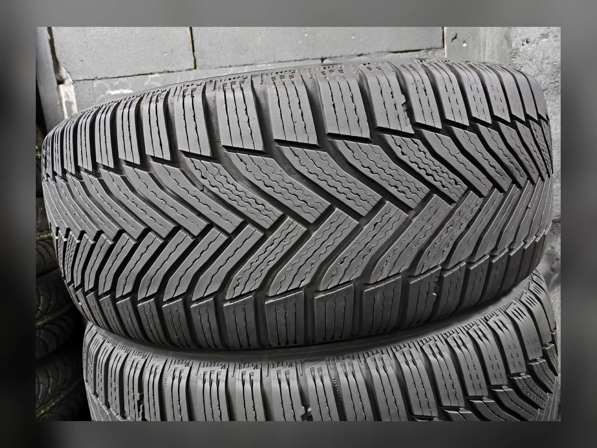 Michelin — Michelin 225/50 R17 — 225/50 R17