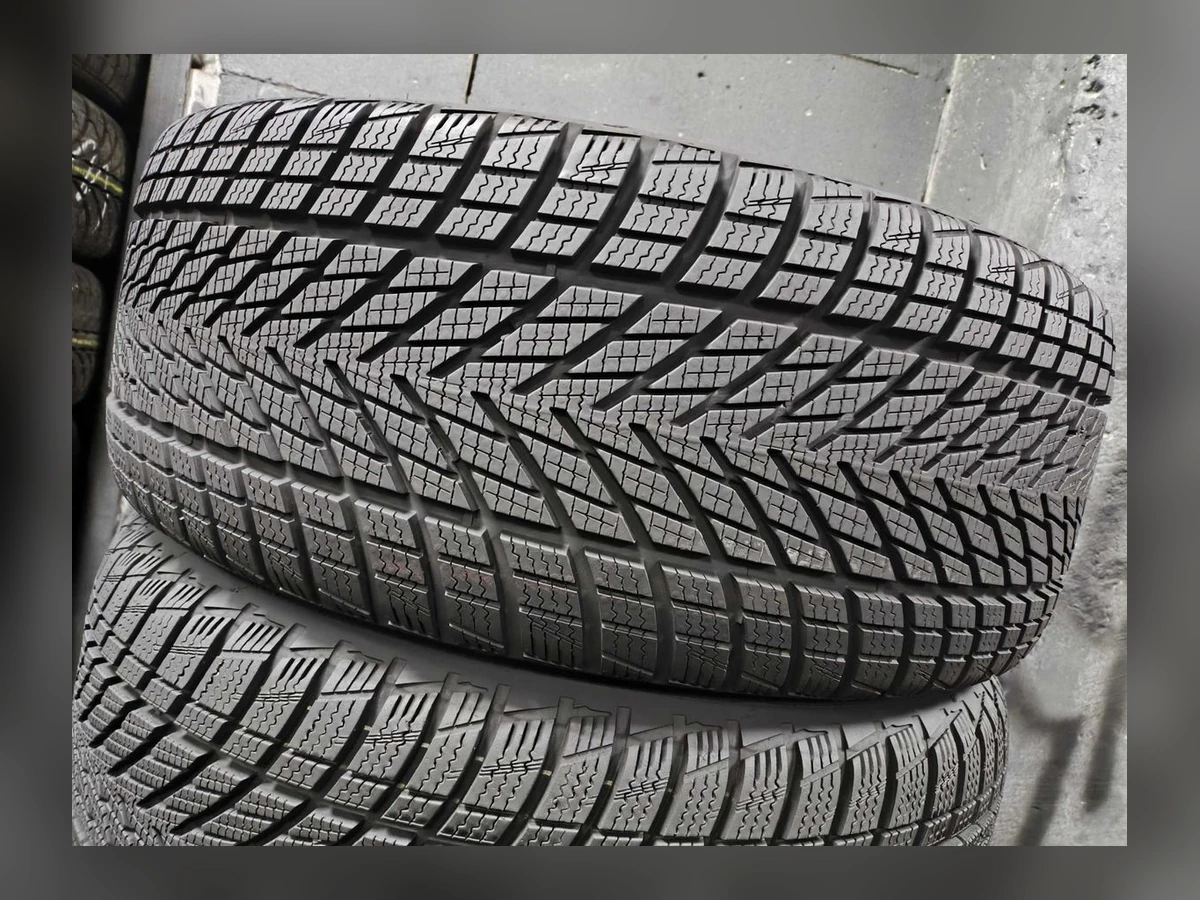 Goodyear — Goodyear 225/50 R17 — 225/50 R17