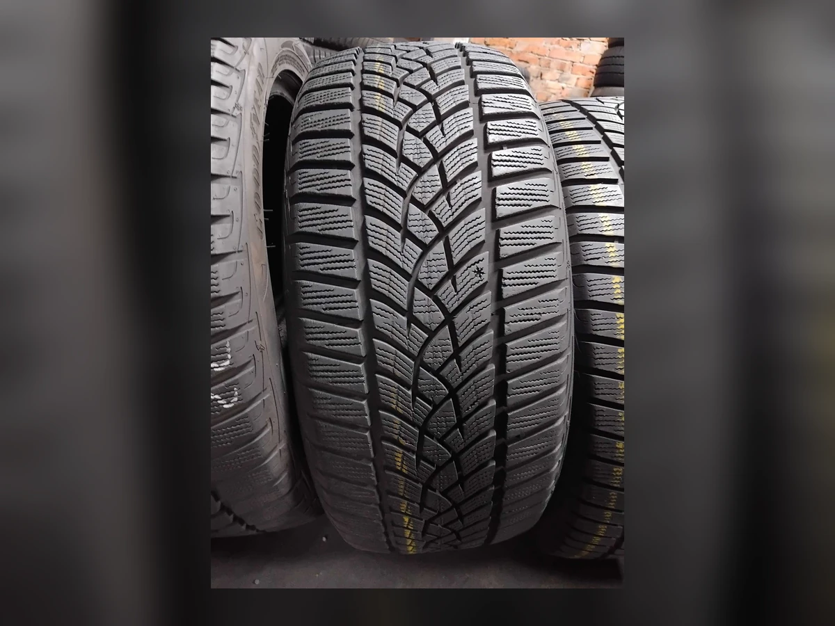 Goodyear — Goodyear 225/50 R17 — 225/50 R17