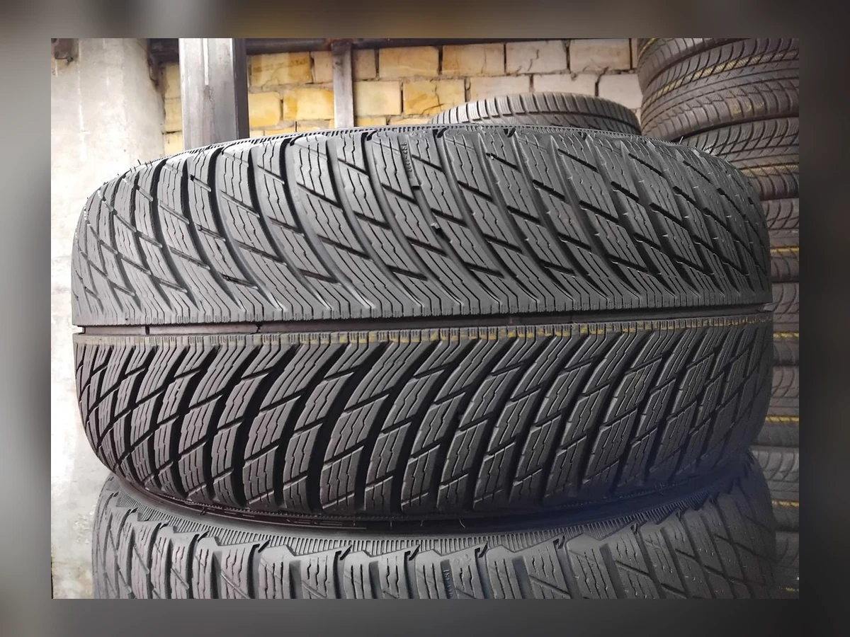 Michelin — Michelin 225/40 R18 — 225/40 R18