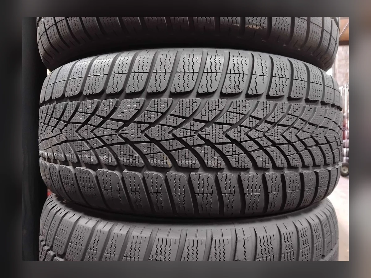 Dunlop — Dunlop 245/50 R18 — 245/50 R18