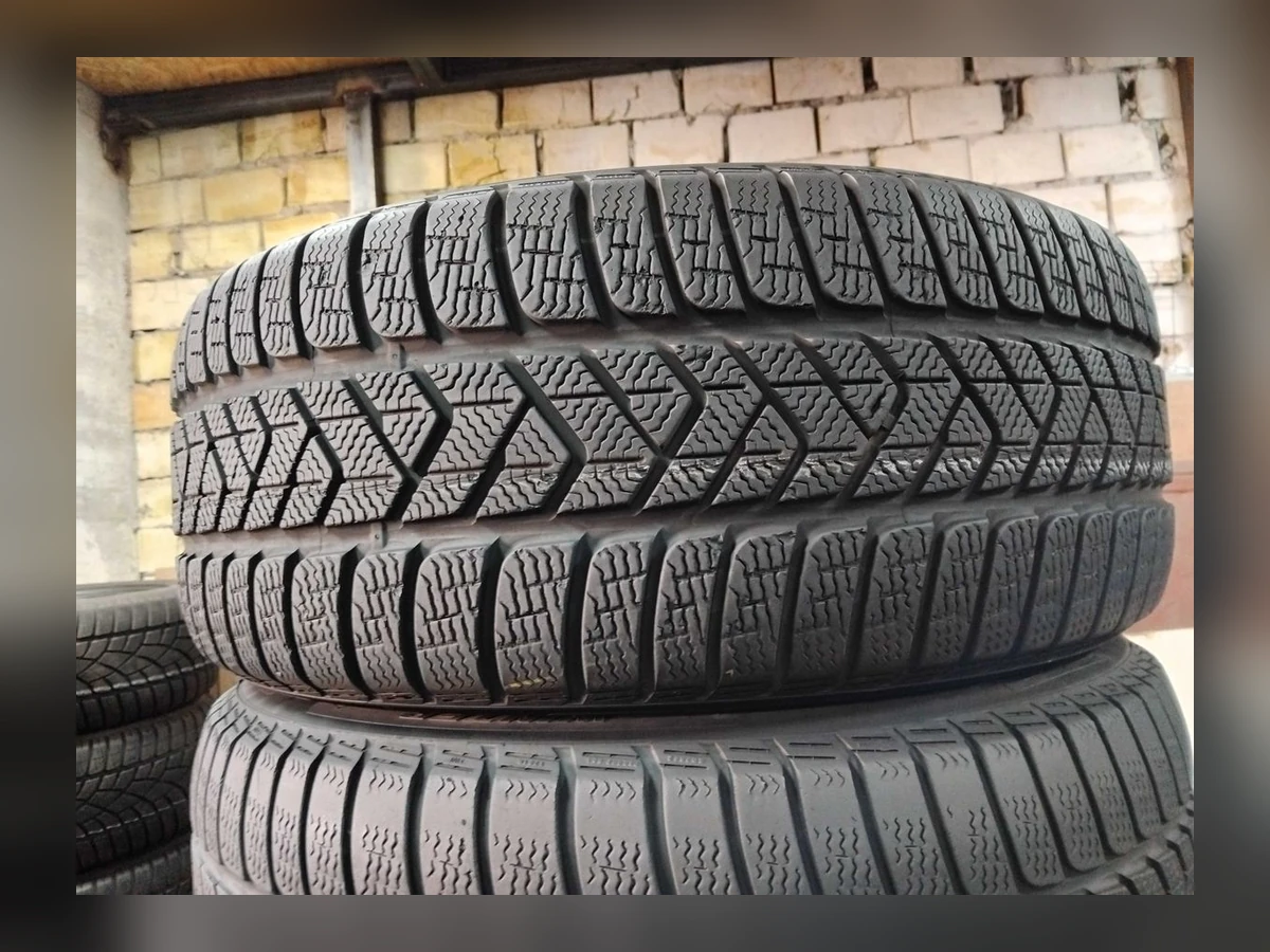 Pirelli — Pirelli 245/50 R18 — 245/50 R18