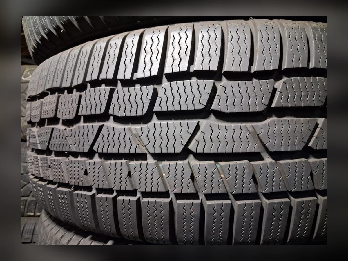 Michelin — Michelin 225/55 R16 — 225/55 R16