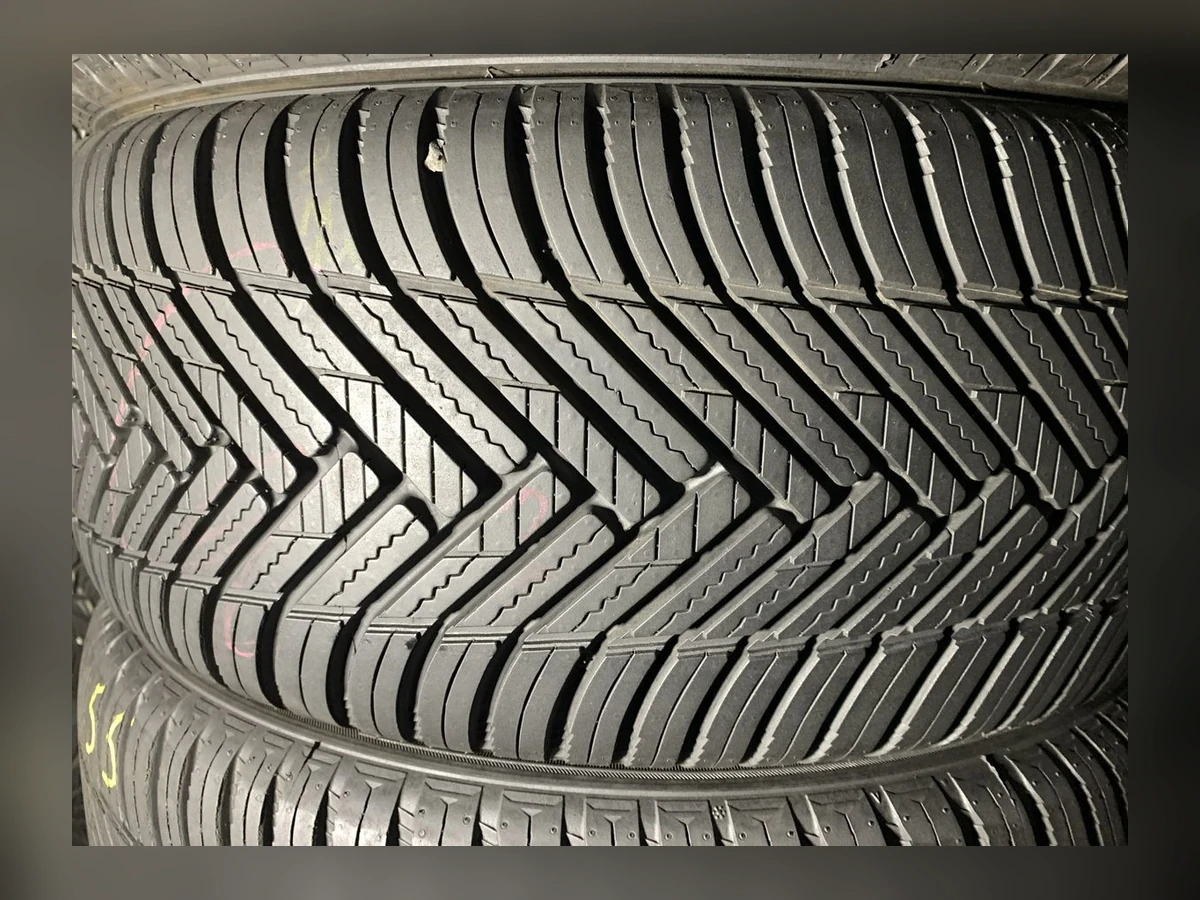 Hankook — Hankook 225/45 R17 — 225/45 R17