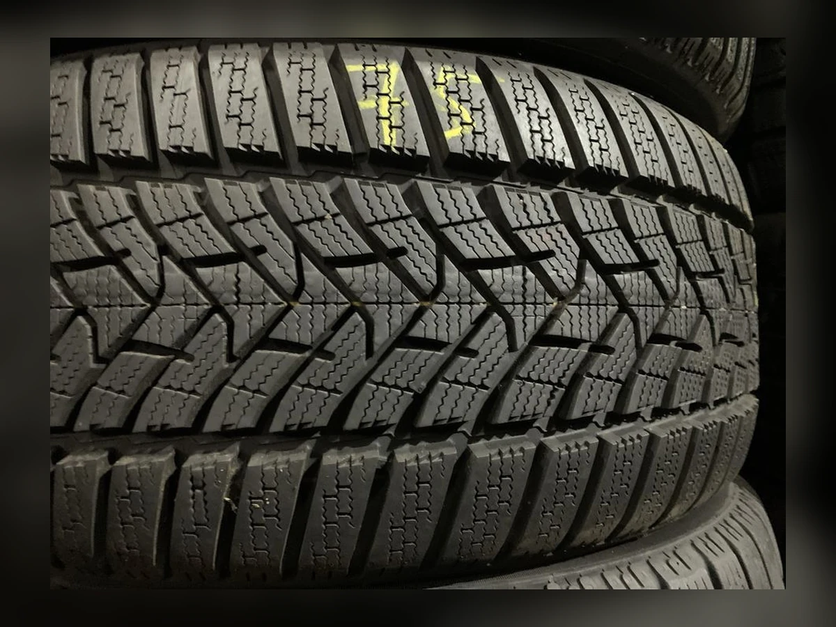 Dunlop — Dunlop 225/45 R17 — 225/45 R17