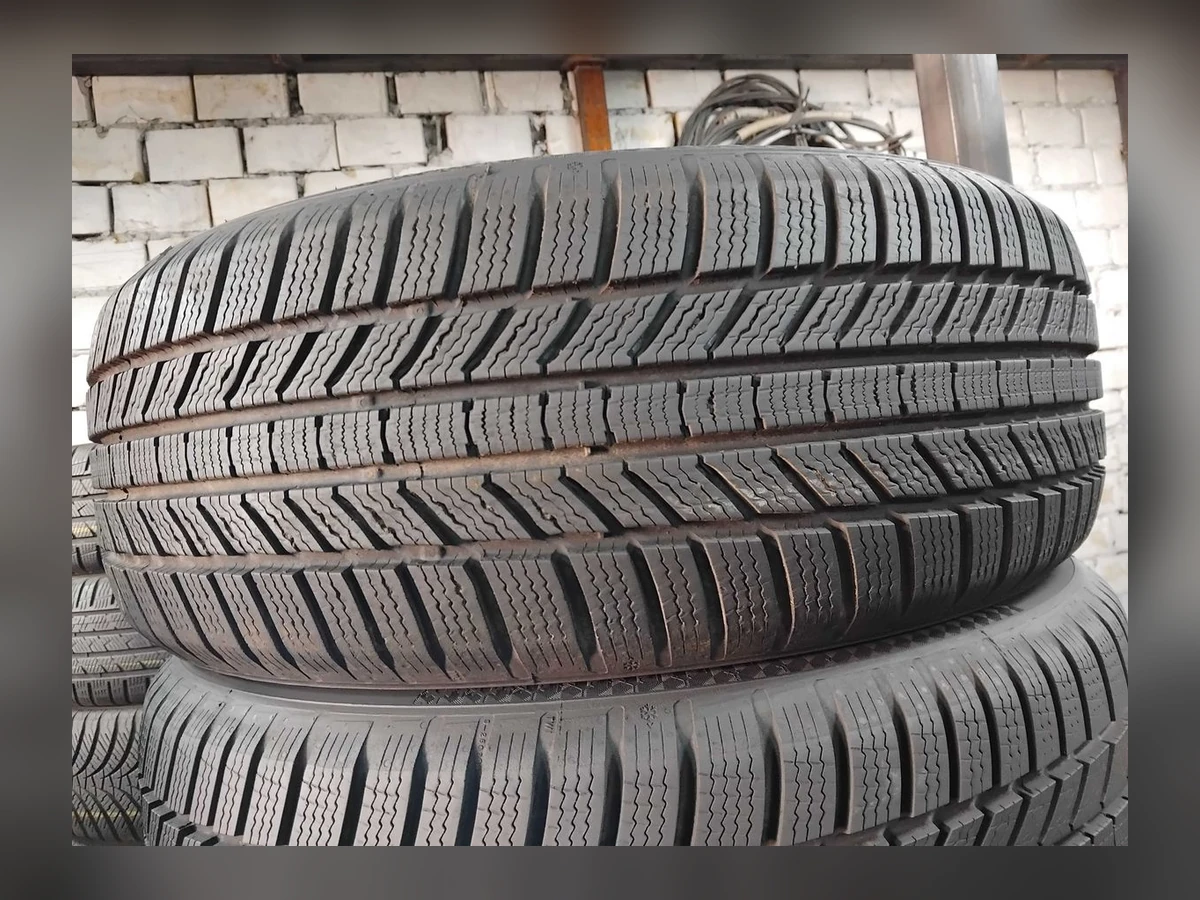 Continental — Continental 225/55 R18 — 225/55 R18