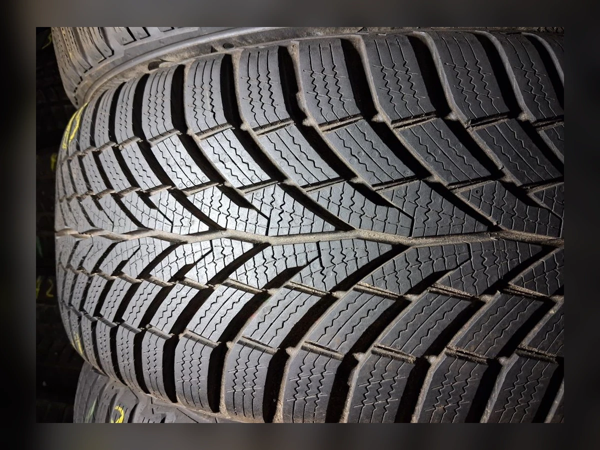 Continental — Continental 225/50 R17 — 225/50 R17