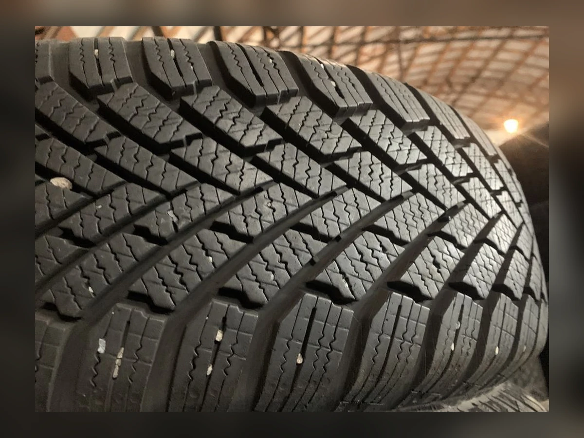 Continental — Continental 225/50 R17 — 225/50 R17