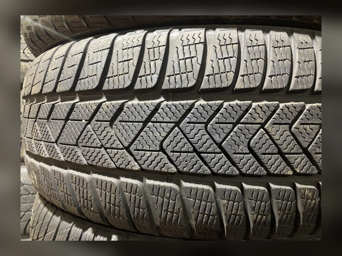 Pirelli — Pirelli 225/55 R17 — 225/55 R17