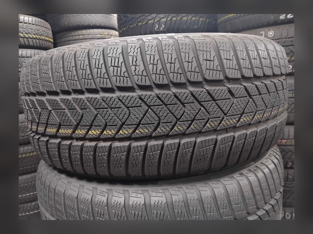 Pirelli — Pirelli 245/45 R18 — 245/45 R18