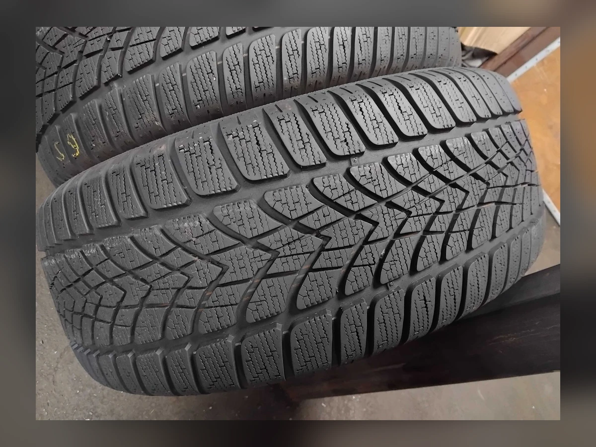 Dunlop — Dunlop 235/50 R18 — 235/50 R18