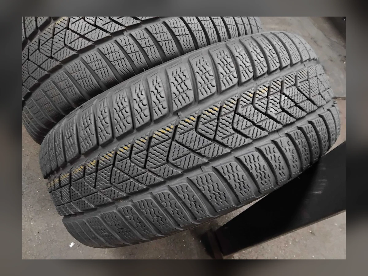 Pirelli — Pirelli 225/45 R18 — 225/45 R18
