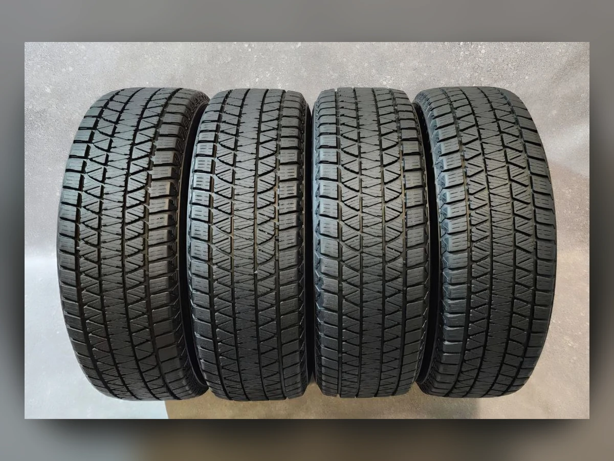 Bridgestone — Bridgestone 225/65 R17 — 225/65 R17