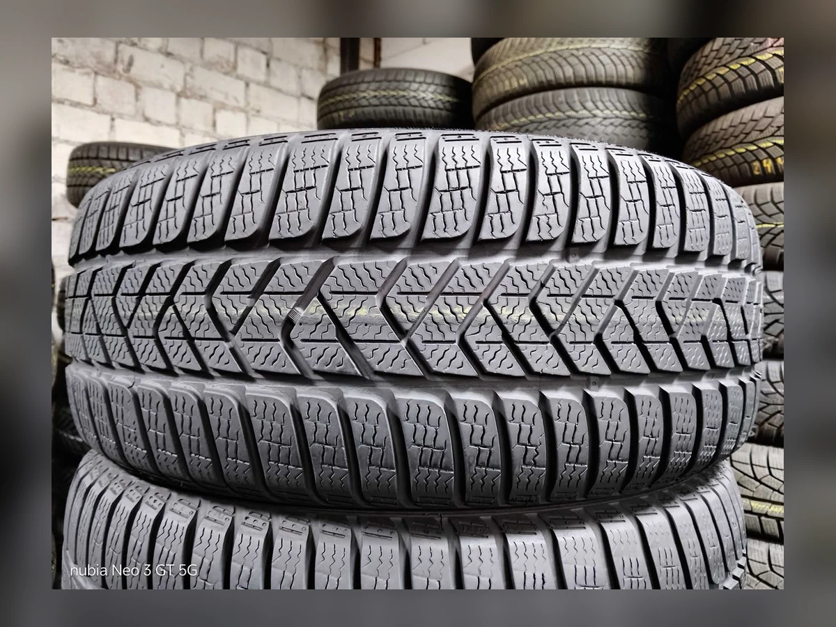 Pirelli — Pirelli 225/50 R17 — 225/50 R17