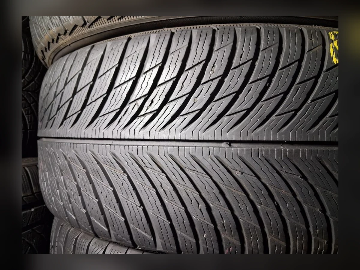 Michelin — Michelin 245/45 R19 — 245/45 R19