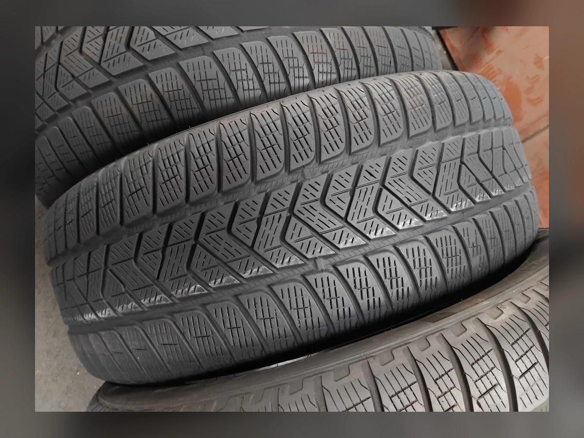 Pirelli — Pirelli 235/55 R19 — 235/55 R19