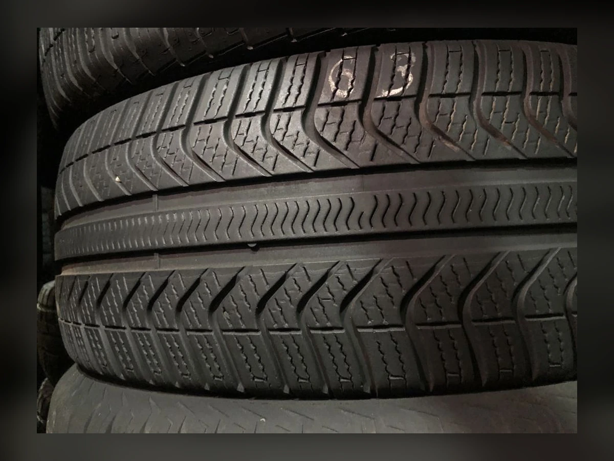 Pirelli — Pirelli 235/55 R18 — 235/55 R18