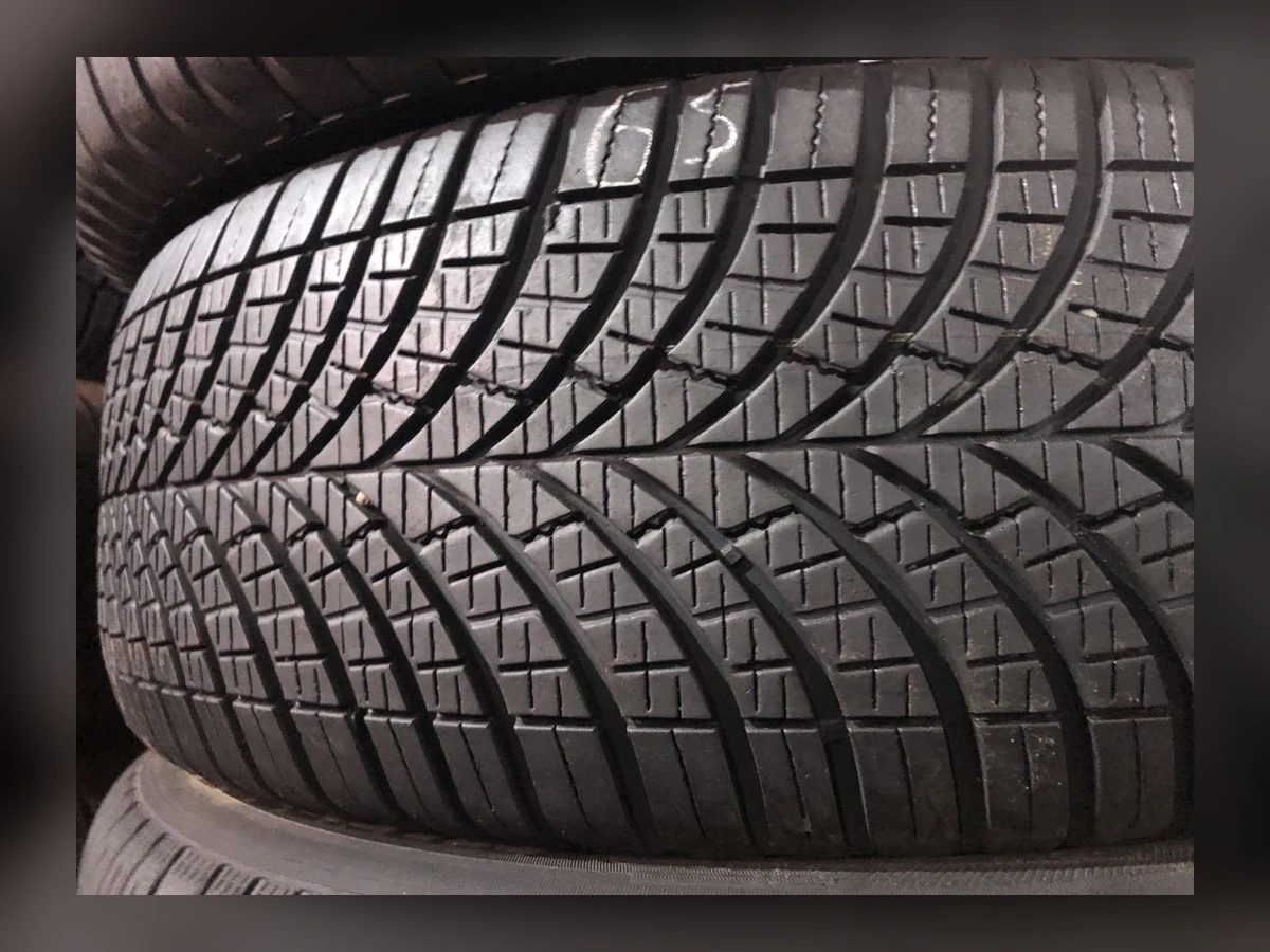 Goodyear — Goodyear 225/55 R18 — 225/55 R18