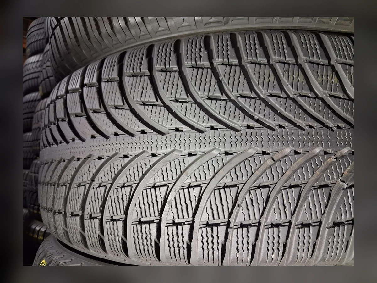 Michelin — Michelin 235/55 R19 — 235/55 R19