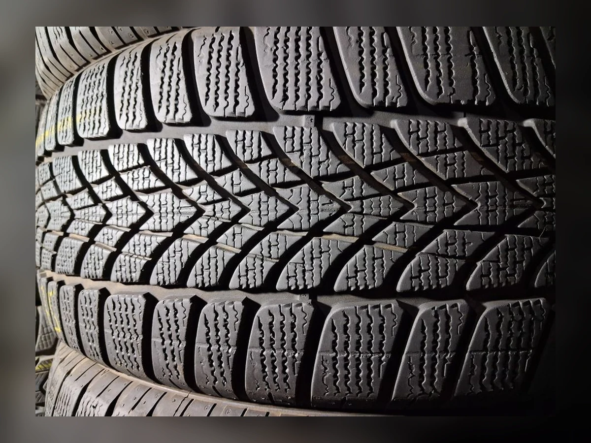 Dunlop — Dunlop 235/55 R19 — 235/55 R19