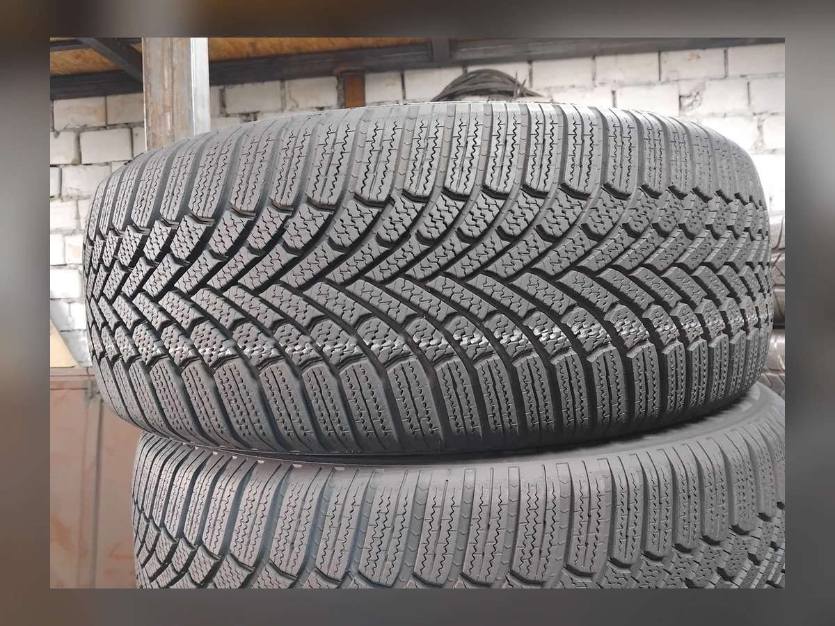 Bridgestone — Bridgestone 225/55 R19 — 225/55 R19