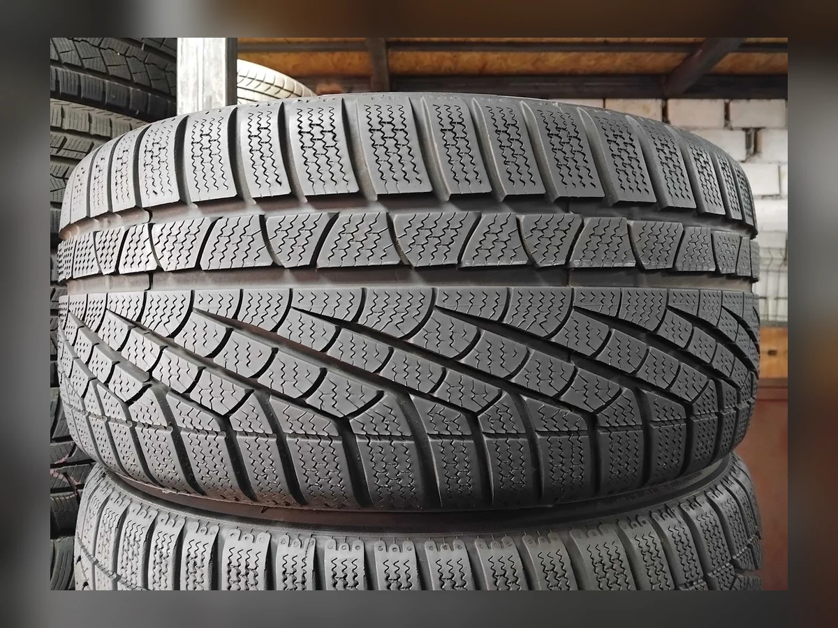 Pirelli — Pirelli 255/40 R19 — 255/40 R19