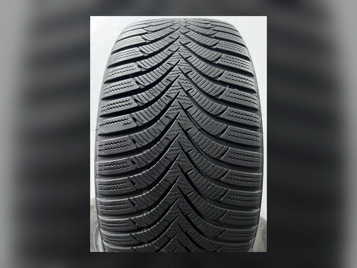 Hankook — Hankook 225/45 R17 — 225/45 R17