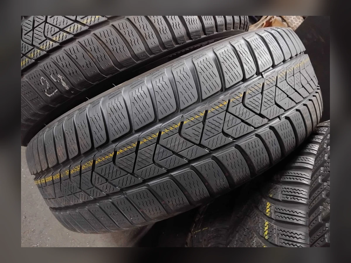 Pirelli — Pirelli 225/60 R18 — 225/60 R18