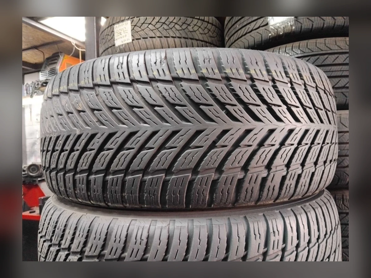Nokian — Nokian 235/50 R18 — 235/50 R18