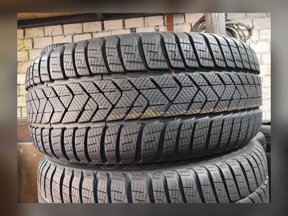 Pirelli — Pirelli 235/45 R18 — 235/45 R18