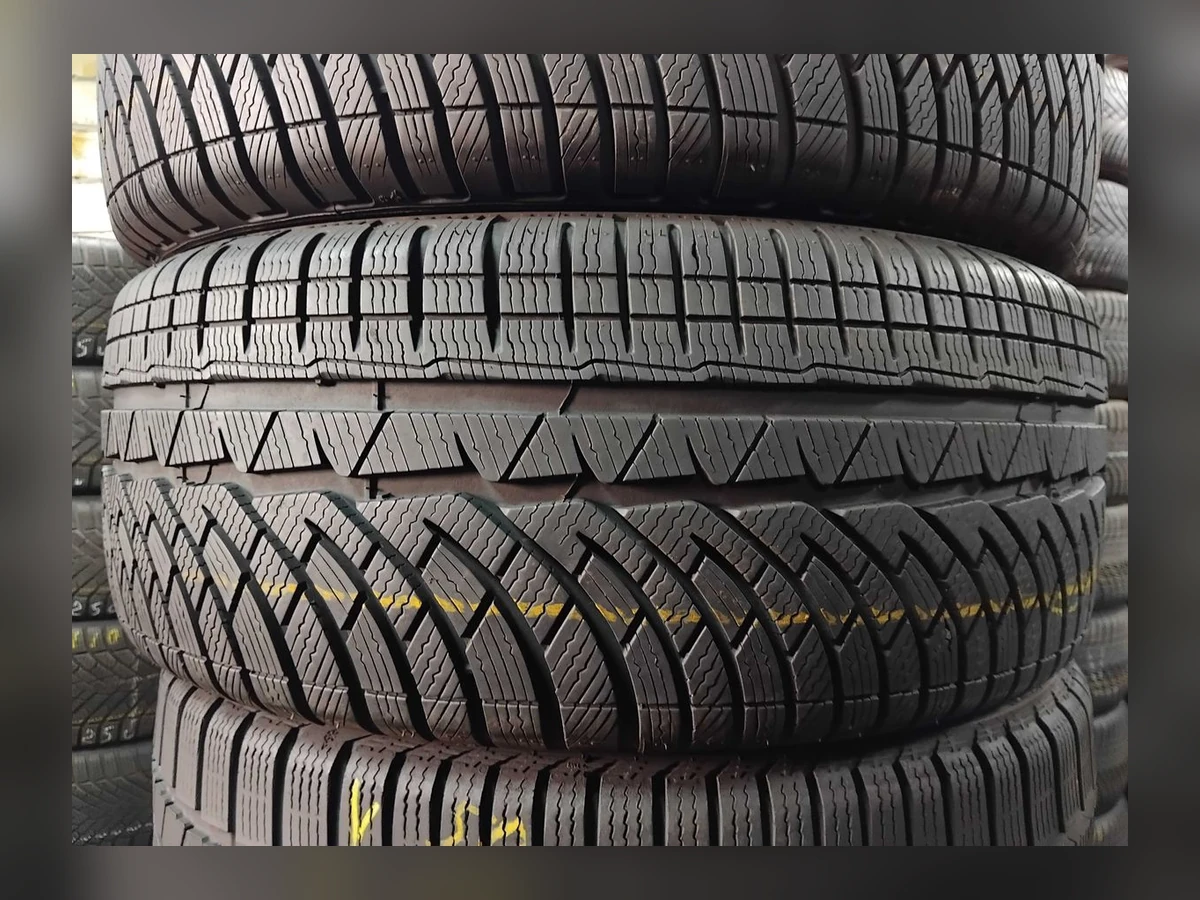 Michelin — Michelin 235/45 R18 — 235/45 R18