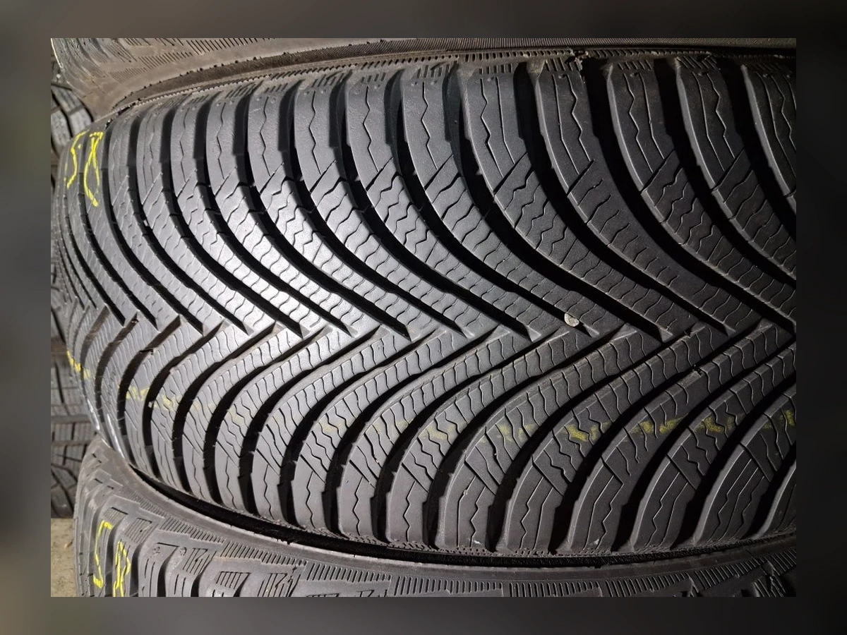 Michelin — Michelin 205/55 R17 — 205/55 R17
