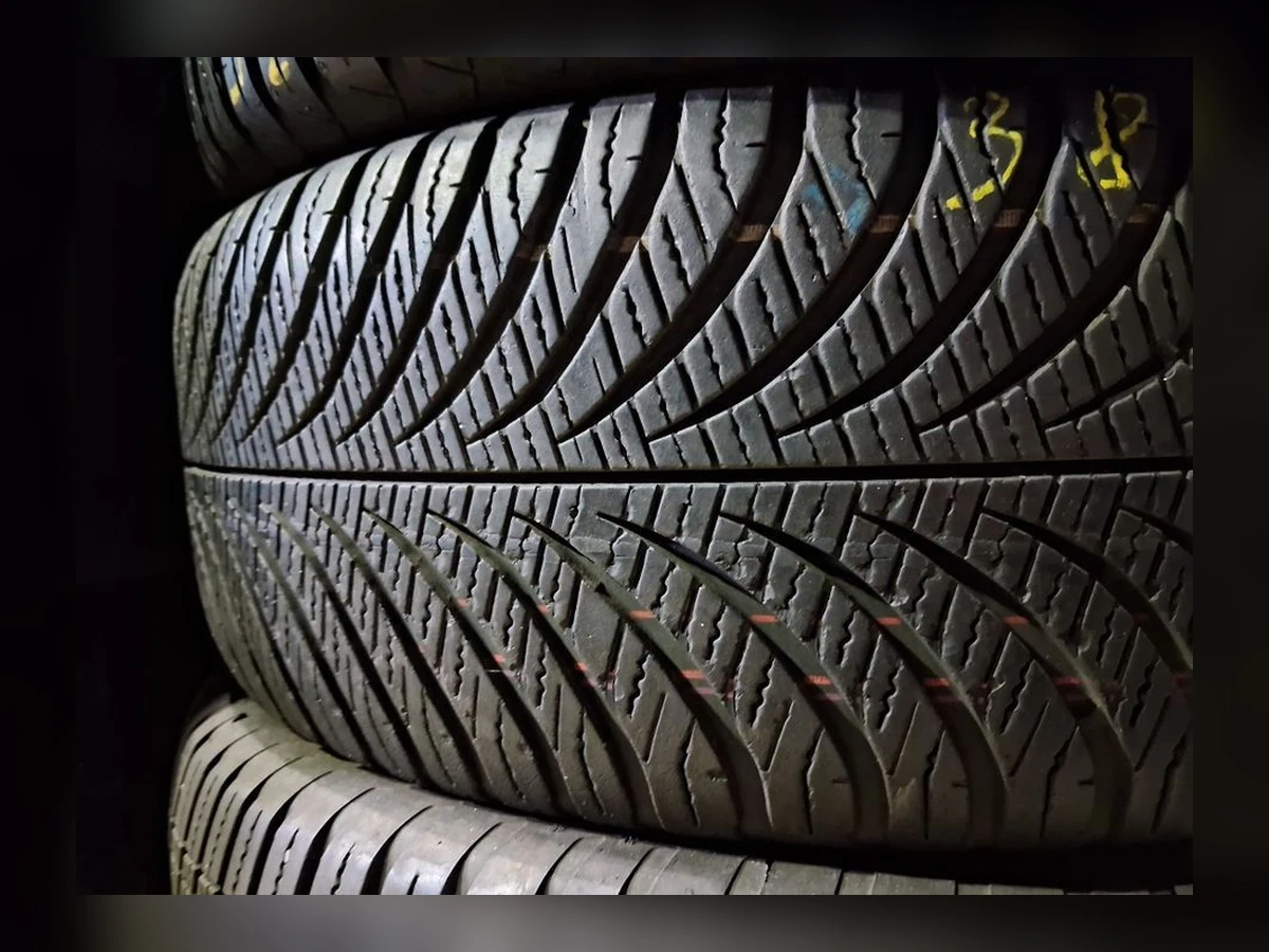 Goodyear — Goodyear 215/60 R16 — 215/60 R16
